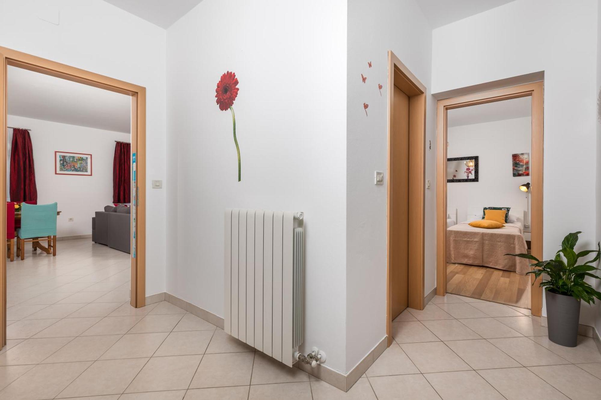 Apartments Kovacic Kraljevica Buitenkant foto
